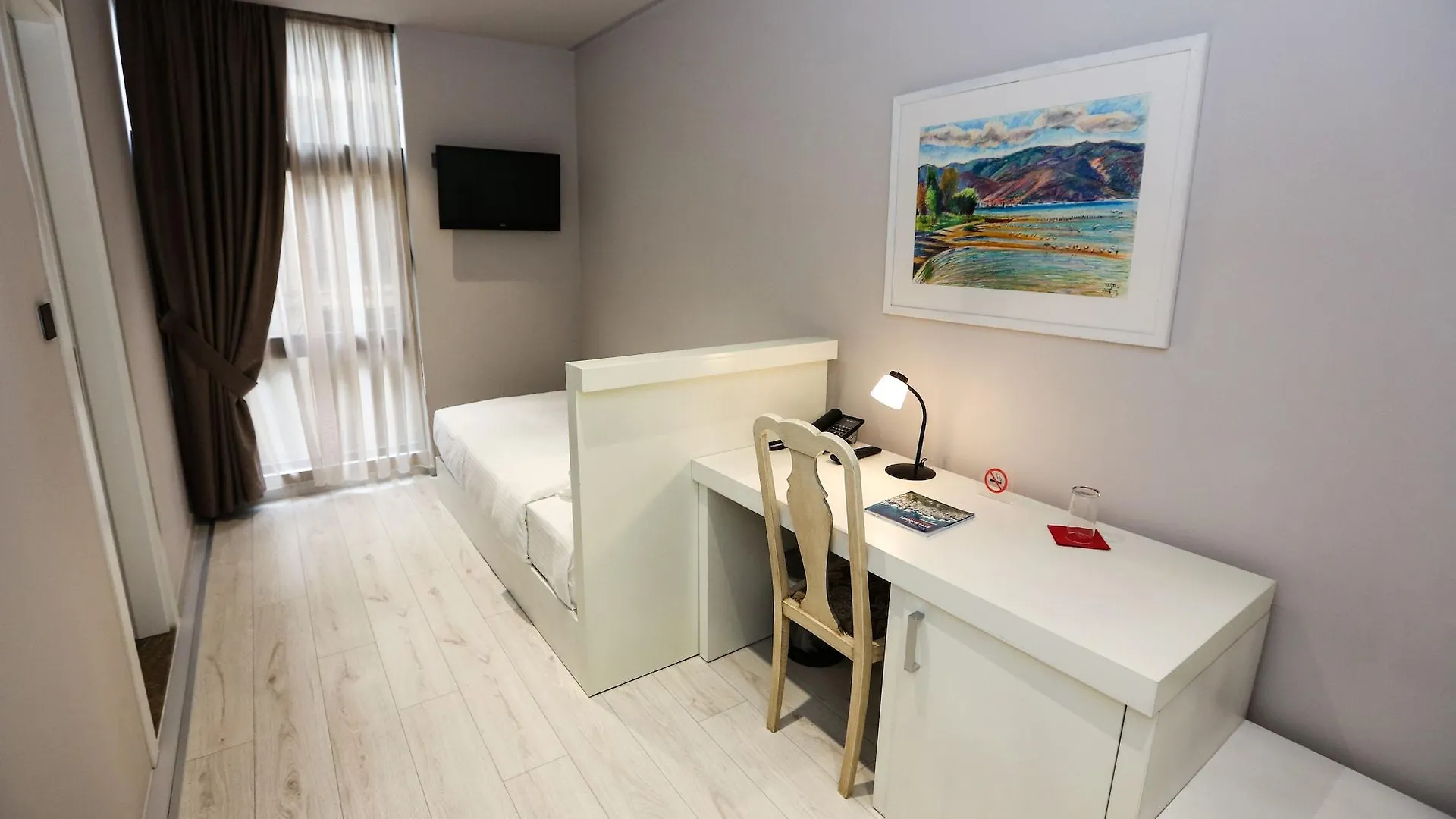 Metro Hotel Tirana