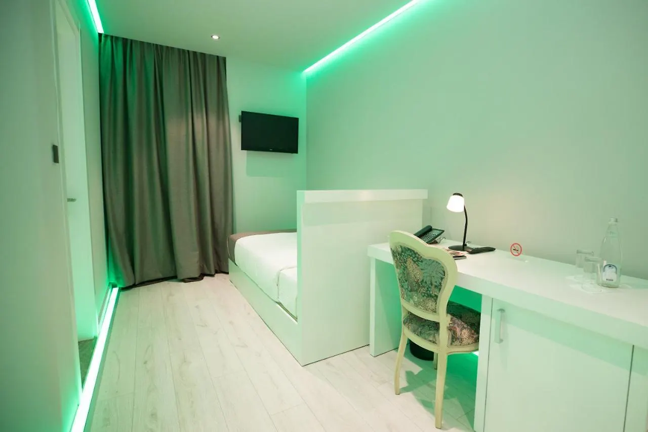 Metro Hotel Tirana